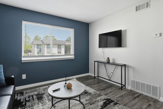 Foto del edificio - 4230 Garrett Rd