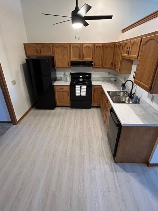 Building Photo - Updated Ranch with 2 Bedrooms, 1 Bath, and 1-Car Attached Garage in Troy, Ohio - Your Perfect Hom...