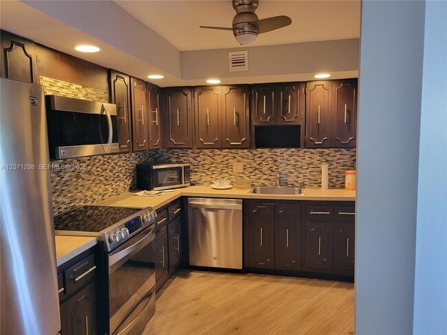 Photo - 3090 N Course Drive Unit 405 Apartment