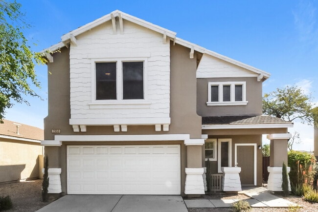 Building Photo - 2959 S Del Rancho Cir