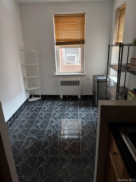 Foto del edificio - 2090 Barnes Ave