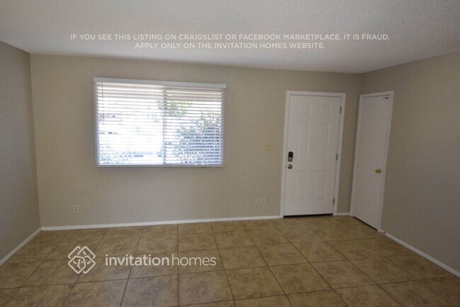 Building Photo - 3526 S Shafer Dr