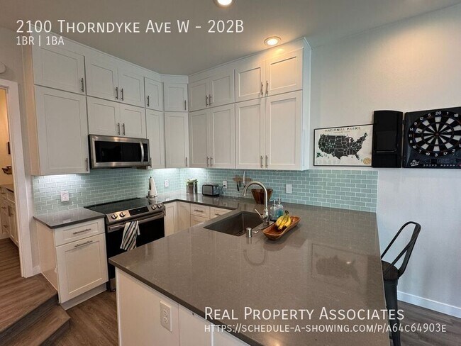 Foto del edificio - 2100 Thorndyke Ave W