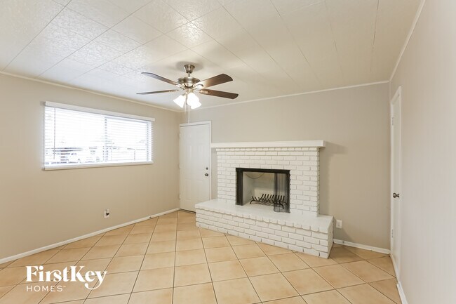 Foto del edificio - 3746 W Puget Ave