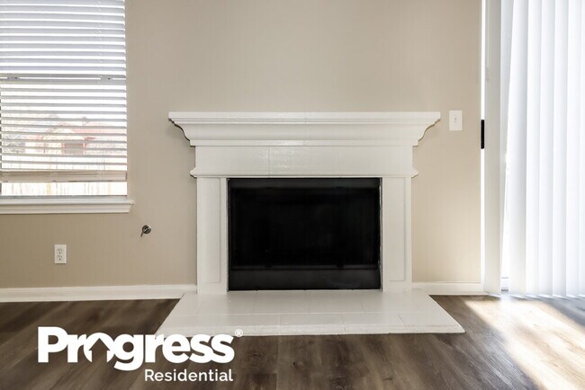 Building Photo - 21013 Godolophin Ct