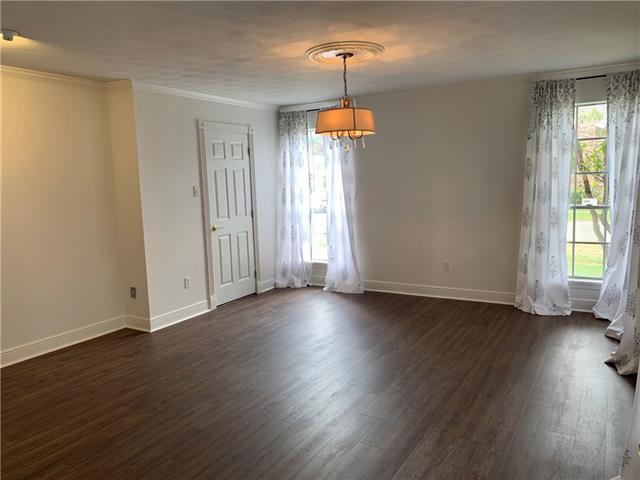 Foto del edificio - 1301 Papworth Ave