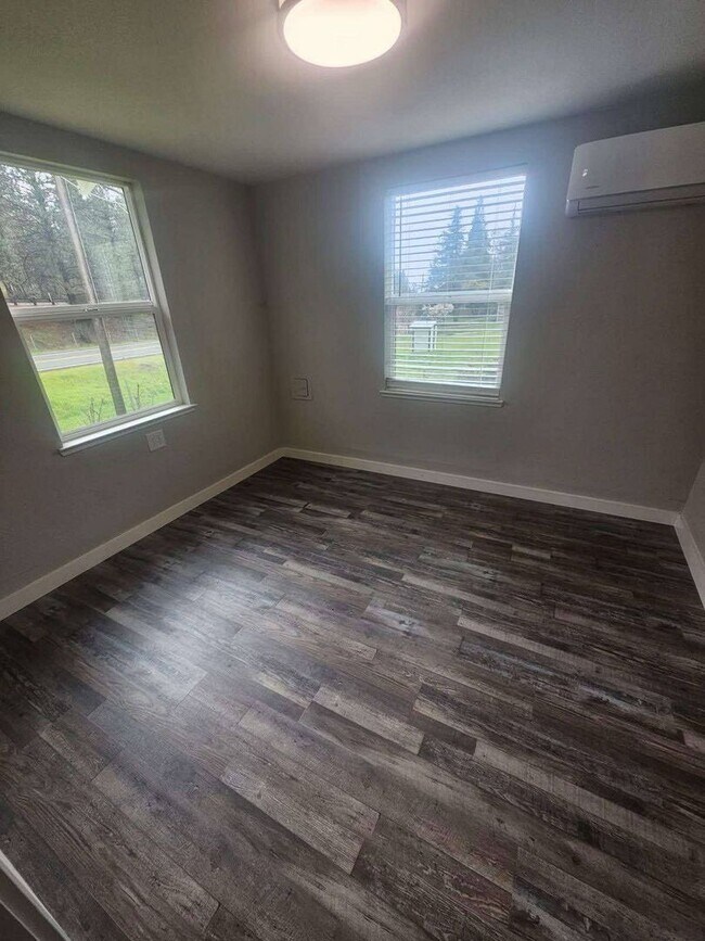 Foto del edificio - Cozy Studio in the Foothills – Utilities Included!