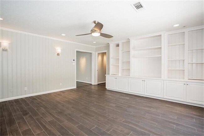 Foto del edificio - 4503 Bryn Mawr Ln