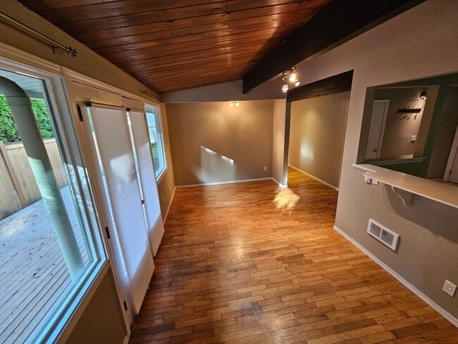 Building Photo - 8827 - Garland