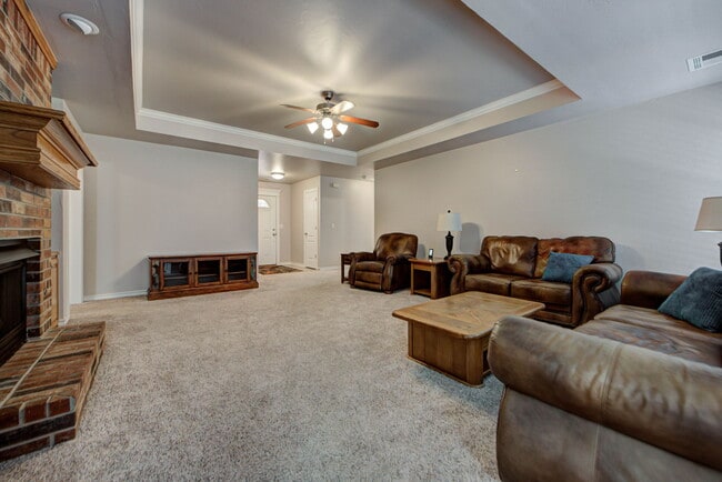Building Photo - 4716 Stag Horn Dr