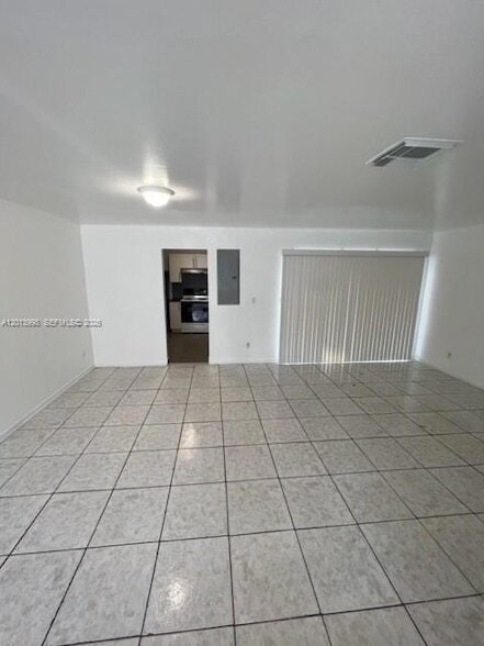Foto del edificio - 15153 NE 6th Ave