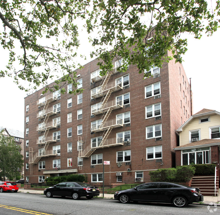 9205 Ridge Blvd, Brooklyn, NY 11209 - Apartments in Brooklyn, NY ...