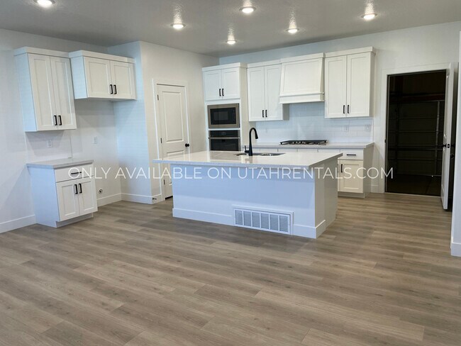 Foto del edificio - 64 S Starlight Ln