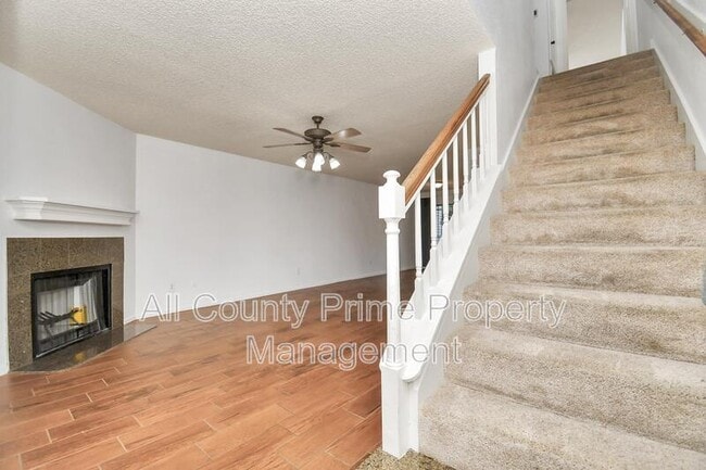 Building Photo - 3100 Jeanetta St