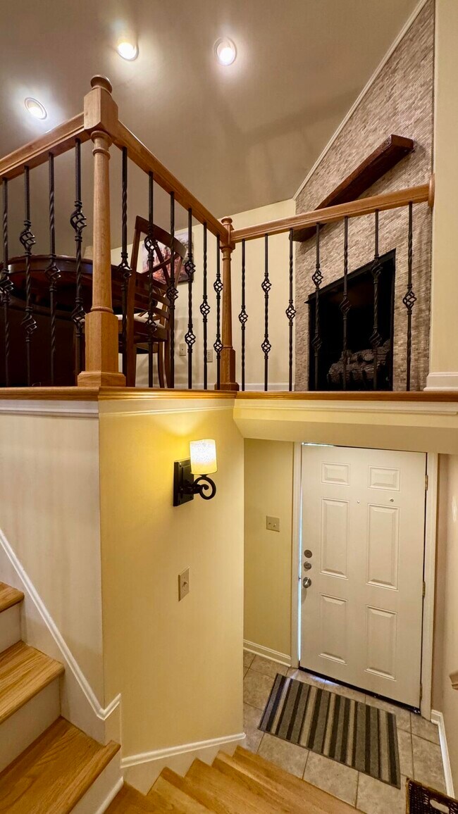 Building Photo - 1065 Mackey Pike