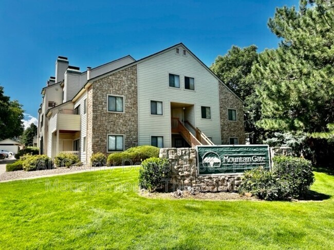 Foto del edificio - 7379 S Gore Range Rd