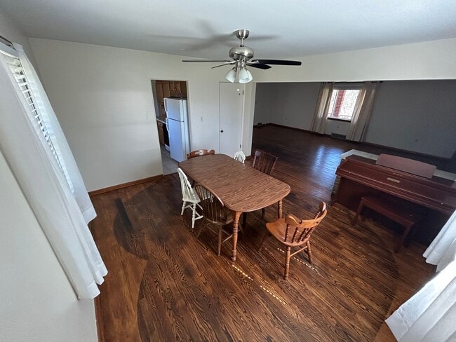 Building Photo - 4-bedroom Home in Cranberry Twp