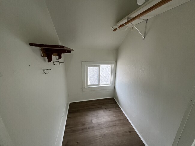 Foto del edificio - 1117 Doty St