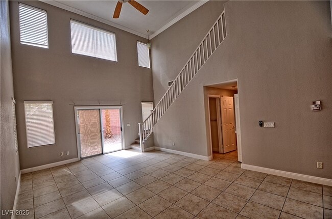 Building Photo - 2277 Summer Home St