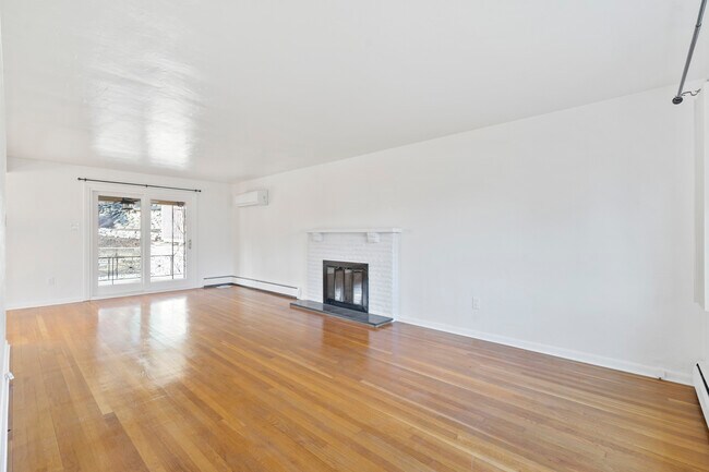 Foto del edificio - 3609 Harbison Ave