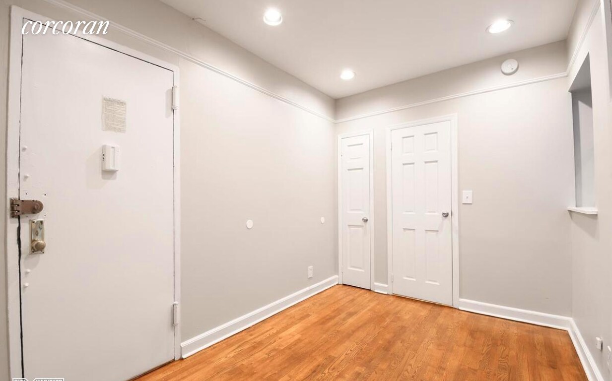 Foto del edificio - 322 E 61st St