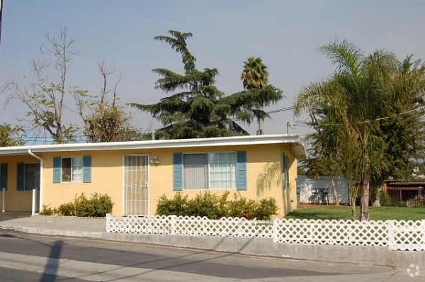 Building Photo - 716-730 N Citrus Ave