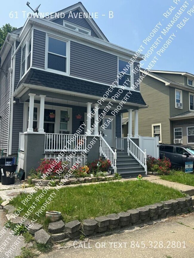 Foto del edificio - 61 Townsend Ave