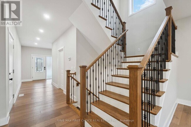 Photo du bâtiment - 210 S Pelham Rd