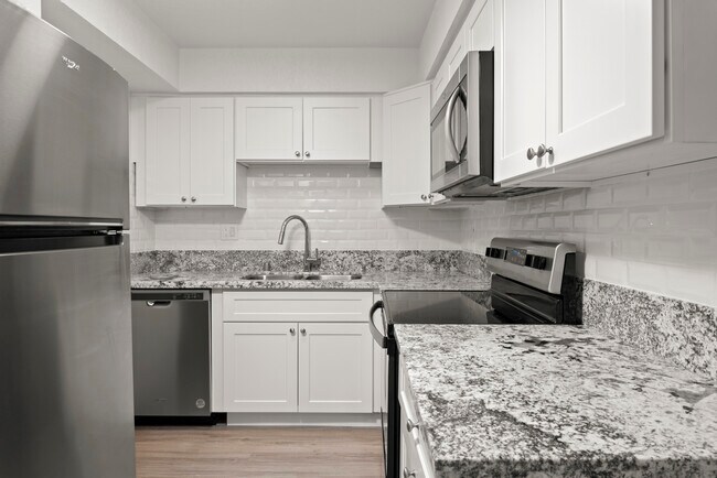 Excelente cocina nuevos - The Current 340 Apartments