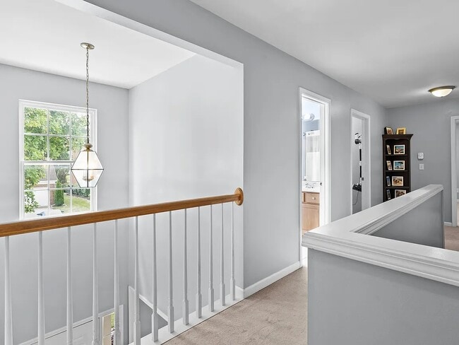 Foto del edificio - 9738 Northfork Dr