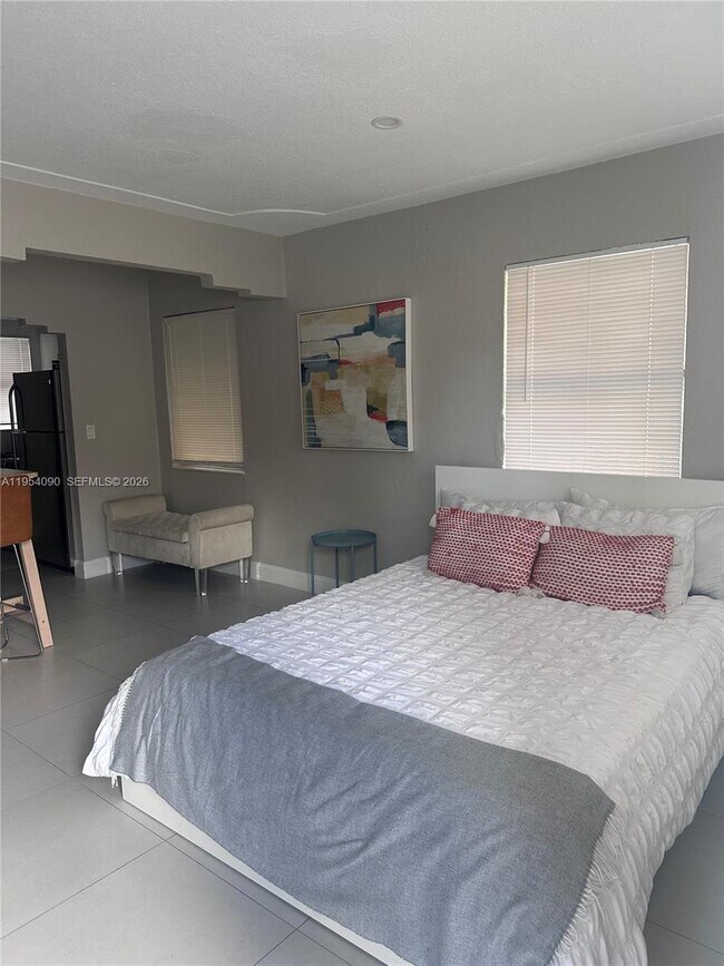 Foto del edificio - 1265 SW 6th St