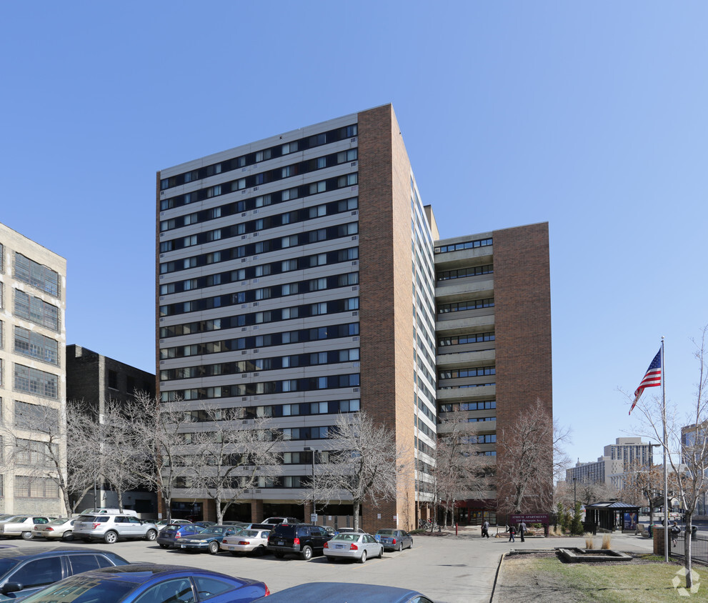 Building Photo - Atrium Apartments