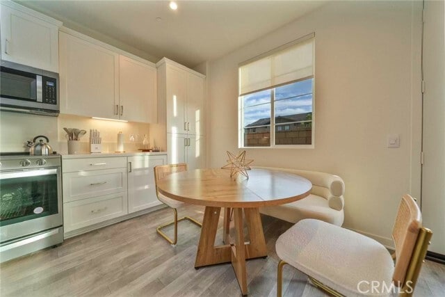 Building Photo - 16065 Jaegar Ln