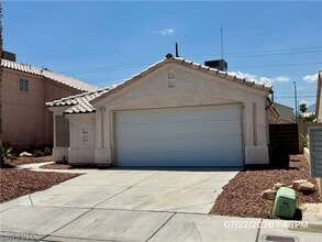 Building Photo - 1833 Sierra Hills Way