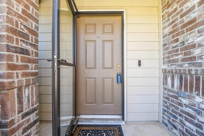 Foto del edificio - 21134 Normand Meadows Ln