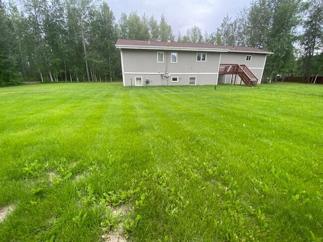 Building Photo - 1 Bed 1 Bath Apartment Available in North ...