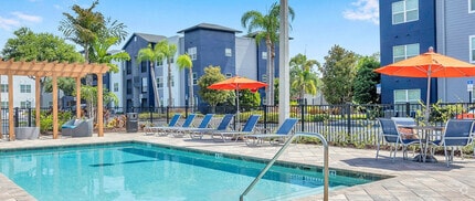 Building Photo - CITRUS RUN