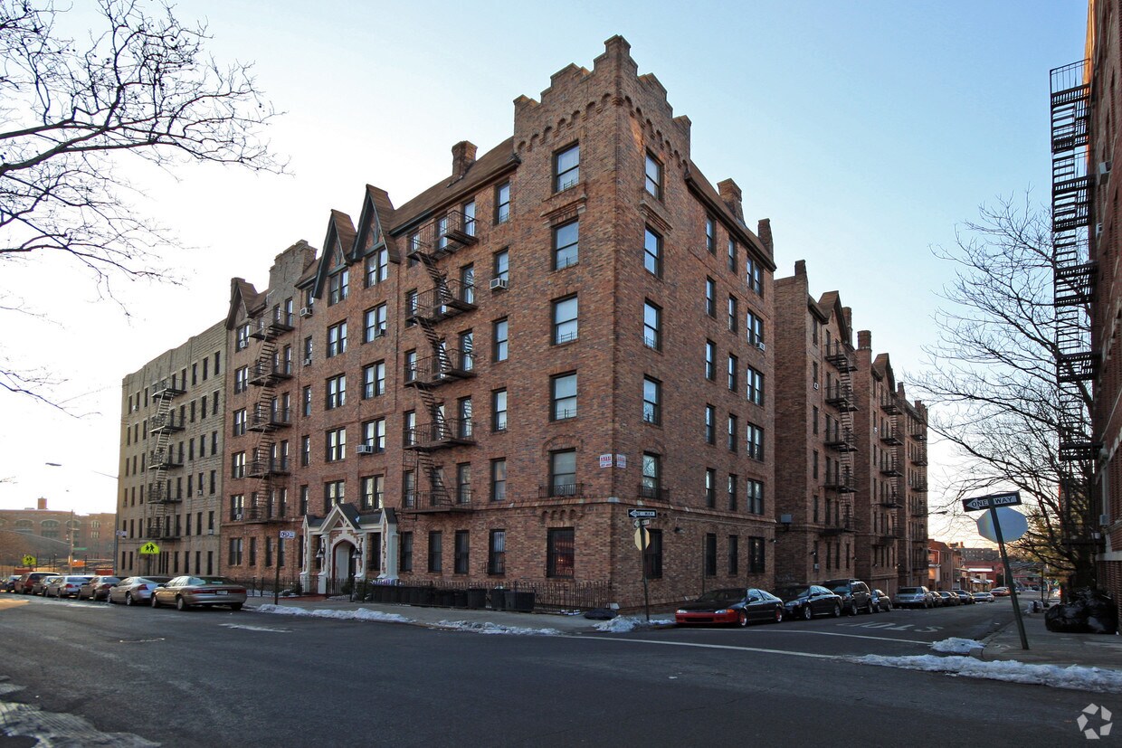 1730 Carroll St, Brooklyn, NY 11213 Apartments in Brooklyn, NY