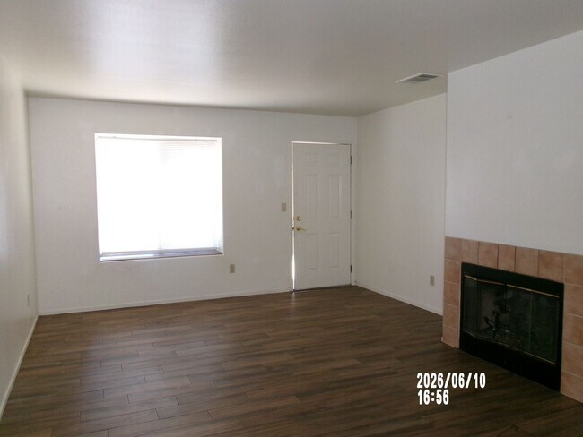 Foto del edificio - 2811 Brookside Dr