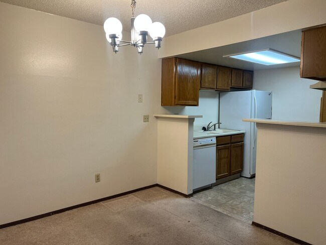 Foto del edificio - 8600 E Alameda Ave