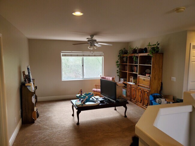 Foto del edificio - 12605 W Sunnyside Dr