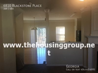 Building Photo - 6810 Blackstone Pl