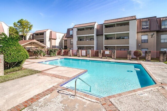 Foto del edificio - 8517 Hearth Dr