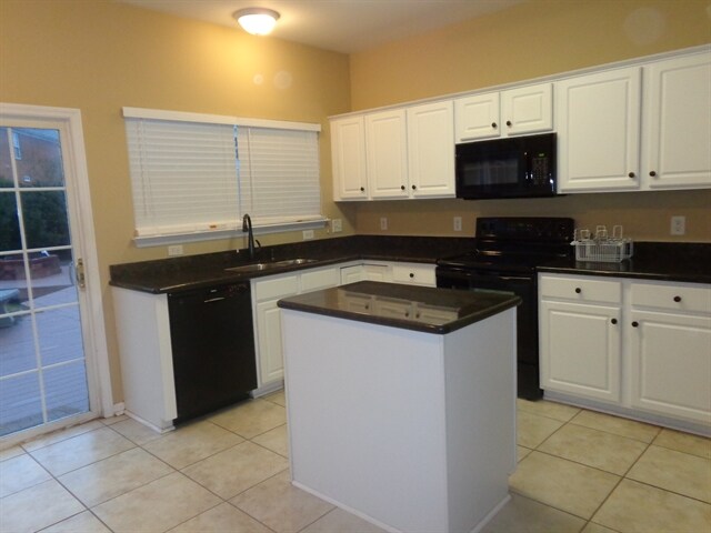 Foto del edificio - 1028 Oakhall Dr