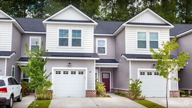 Building Photo - 89 Ainsdale Dr