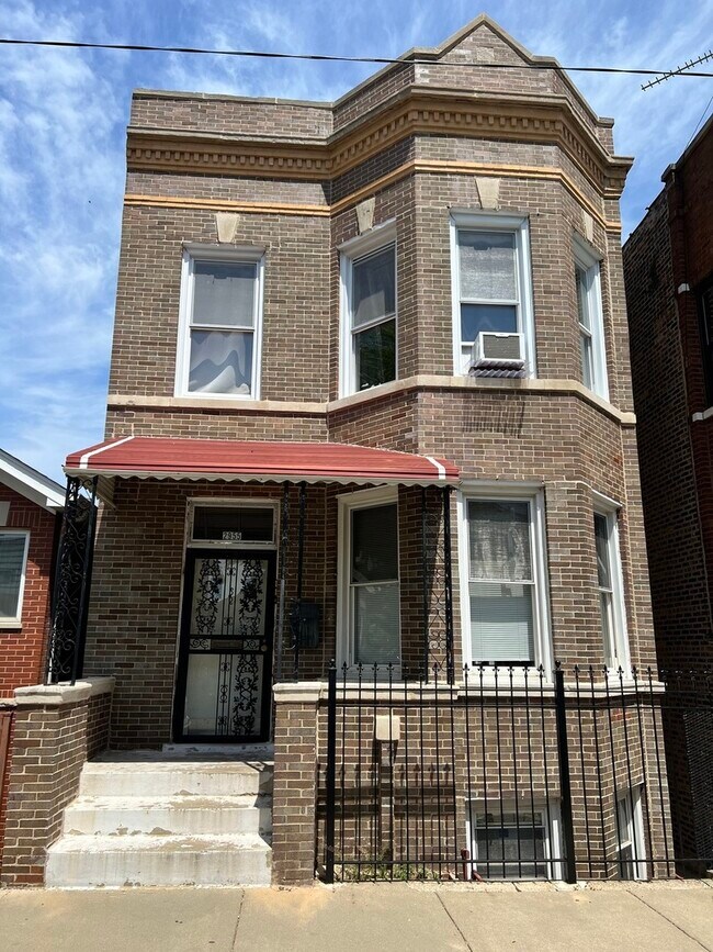 Building Photo - 2955 S Arch St