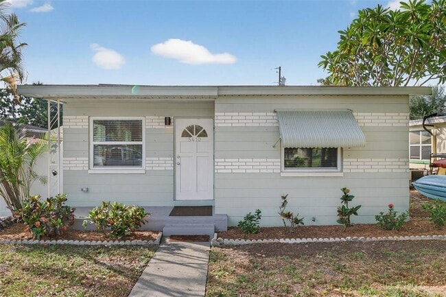 Building Photo - 5410 19th Ave S