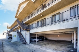 Building Photo - Greystone