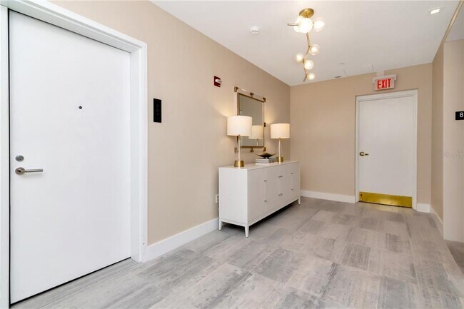 Building Photo - 3101 Bayshore Blvd