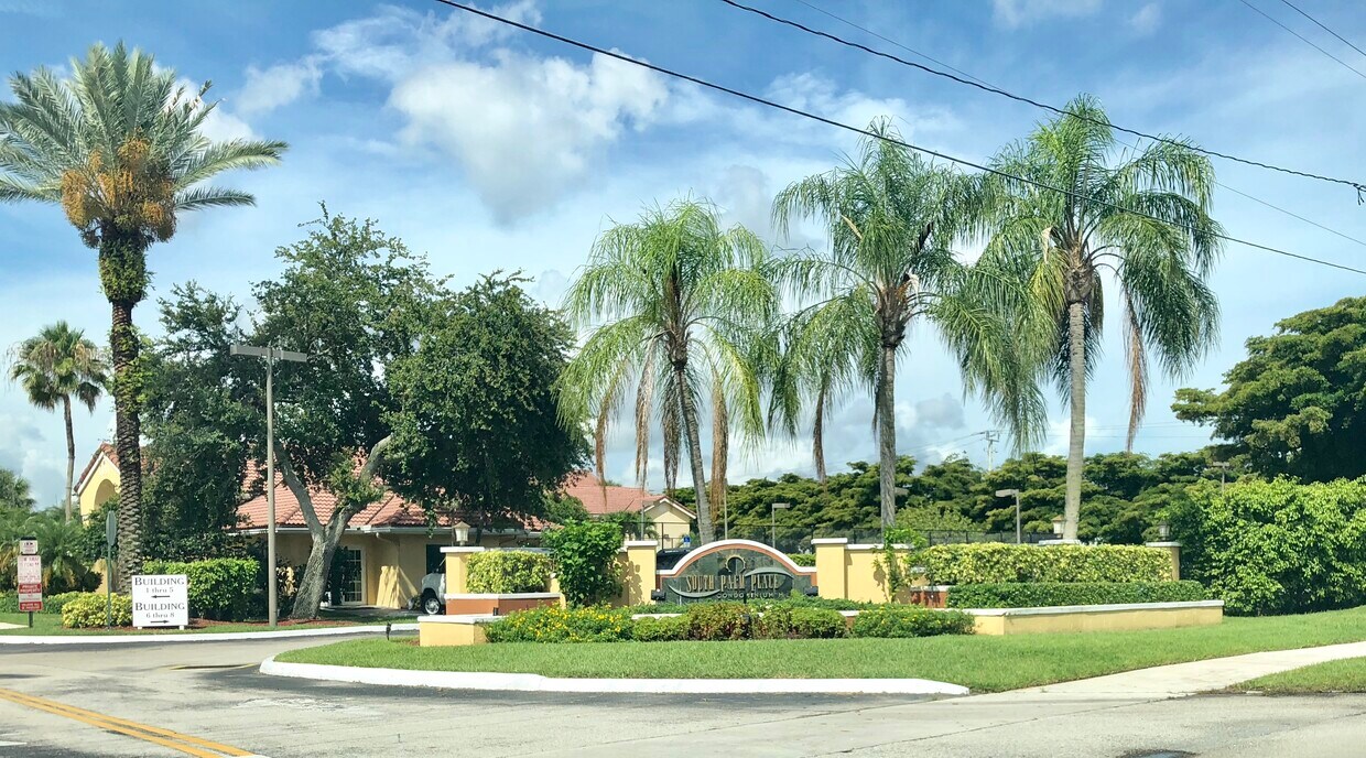 Primary Photo - 7640 Westwood Dr